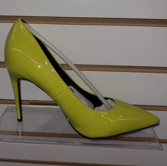 Pumps - Picture 2 of 2